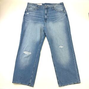 Gap loose high rise jeans Womens Size 20 35 inch waist Inseam 28 inches denim